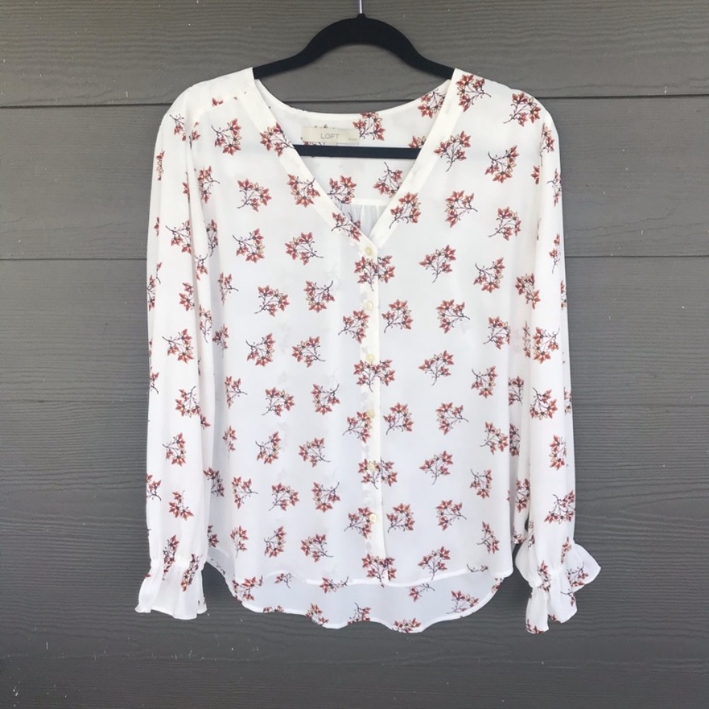 Loft Floral Button Front V neck.  Size L.